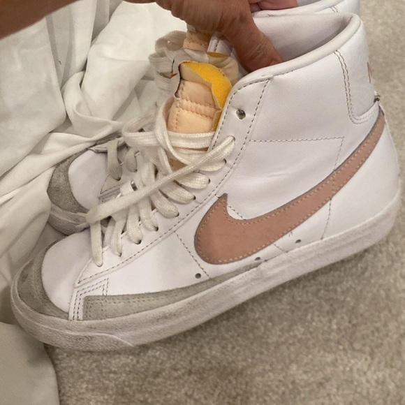 Nike Blazer Mid 77 Summit White Pink sz 6 - Picture 5 of 7